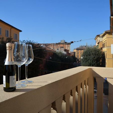 Charming Flat Righi Bologna Appartement Buitenkant foto
