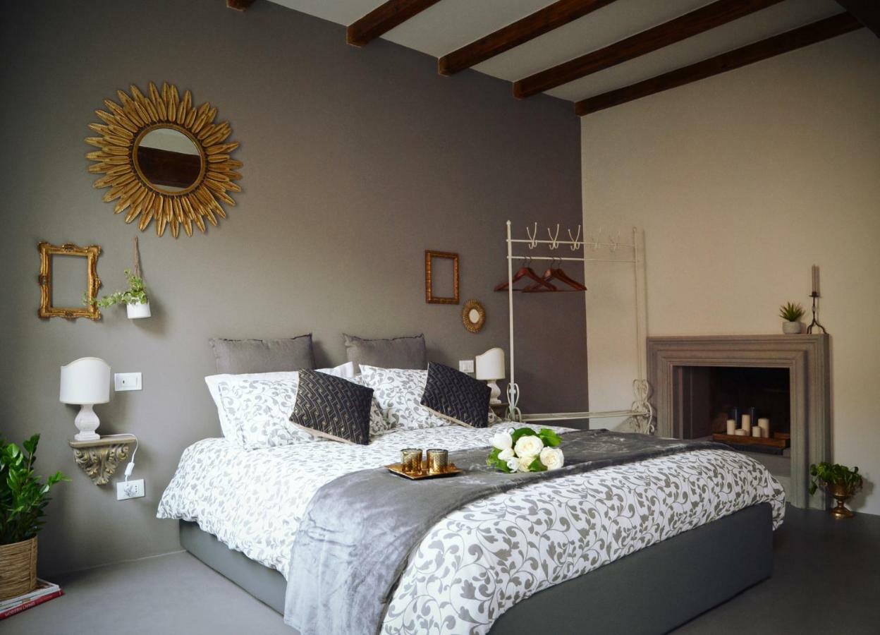 Charming Flat Righi Bologna Appartement Buitenkant foto