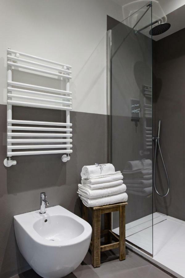 Charming Flat Righi Bologna Appartement Buitenkant foto